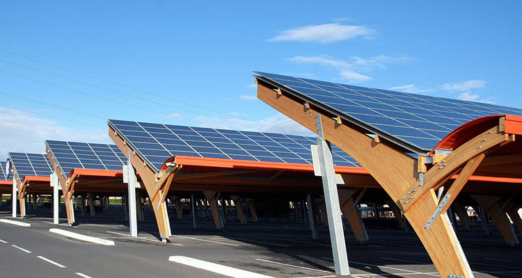 すでに太陽光発電を導入している企業向け!余剰電力買取のポイント